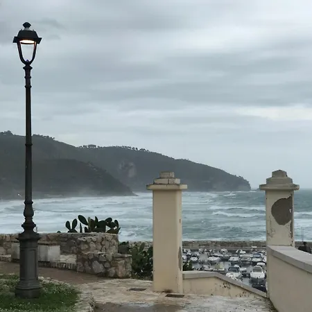 Flat Cost Sperlonga